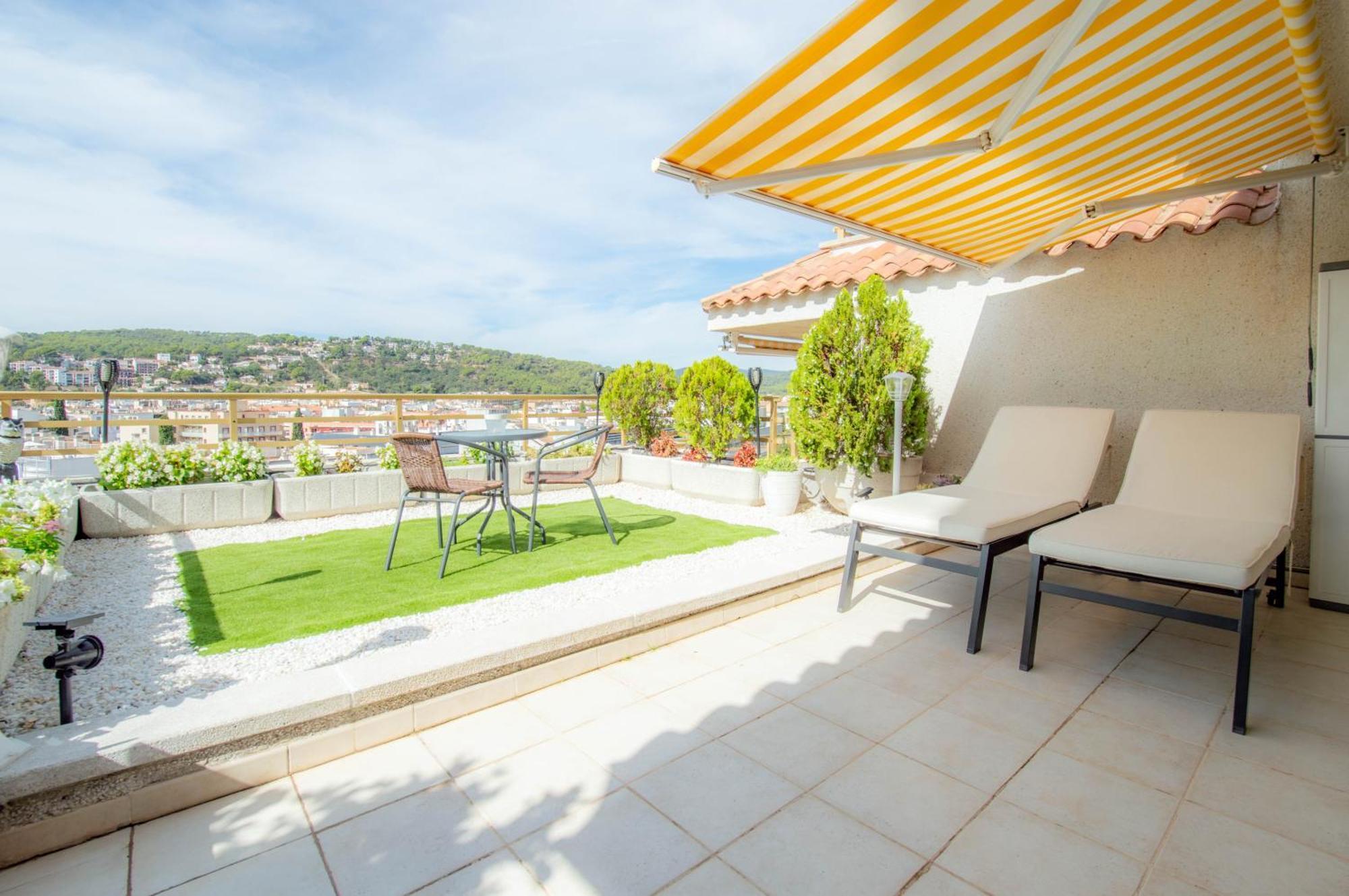 Apartment Luna Tossa De Mar With Jacuzzi, 5Mins Walking To The Beach, Sea And Castle View Big Terrace Extérieur photo